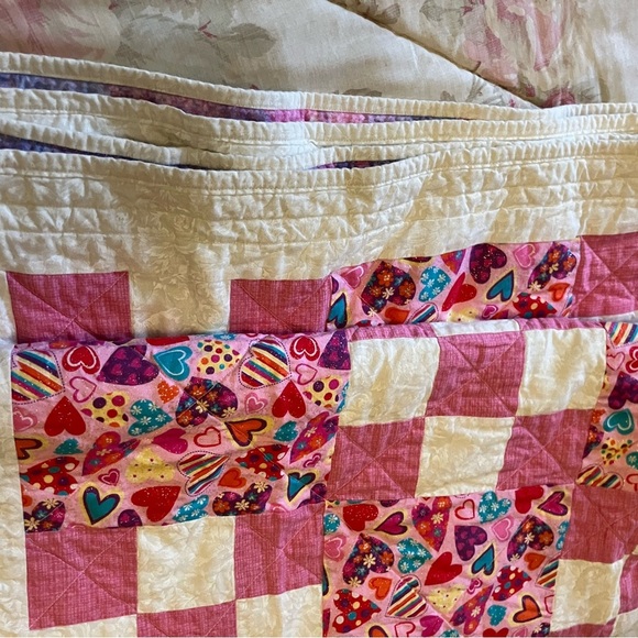 Patchwork handmade quilt with glitter hearts cotton 54 X 40 crib daybed throw - Picture 3 of 9